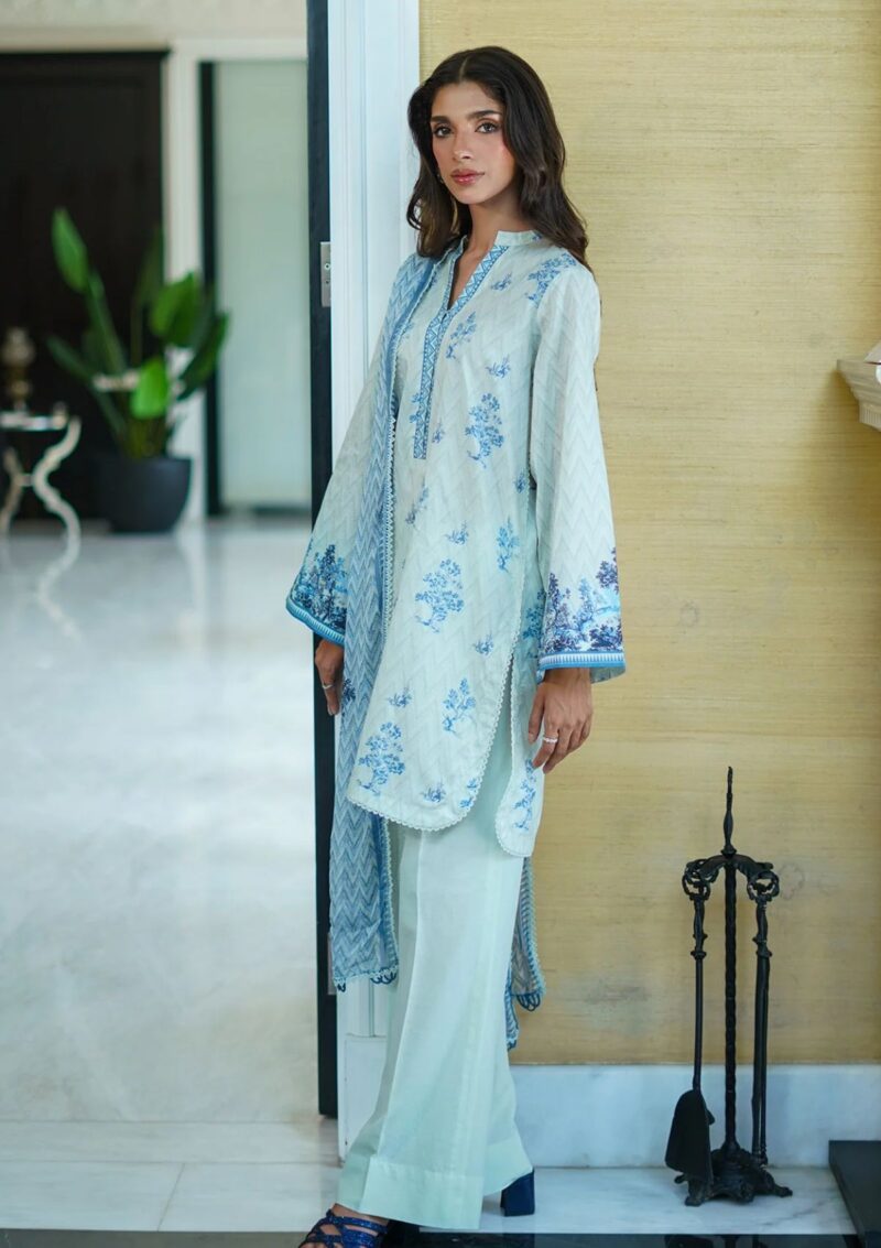 Sahar 3 Piece Unstitched Winter Collection