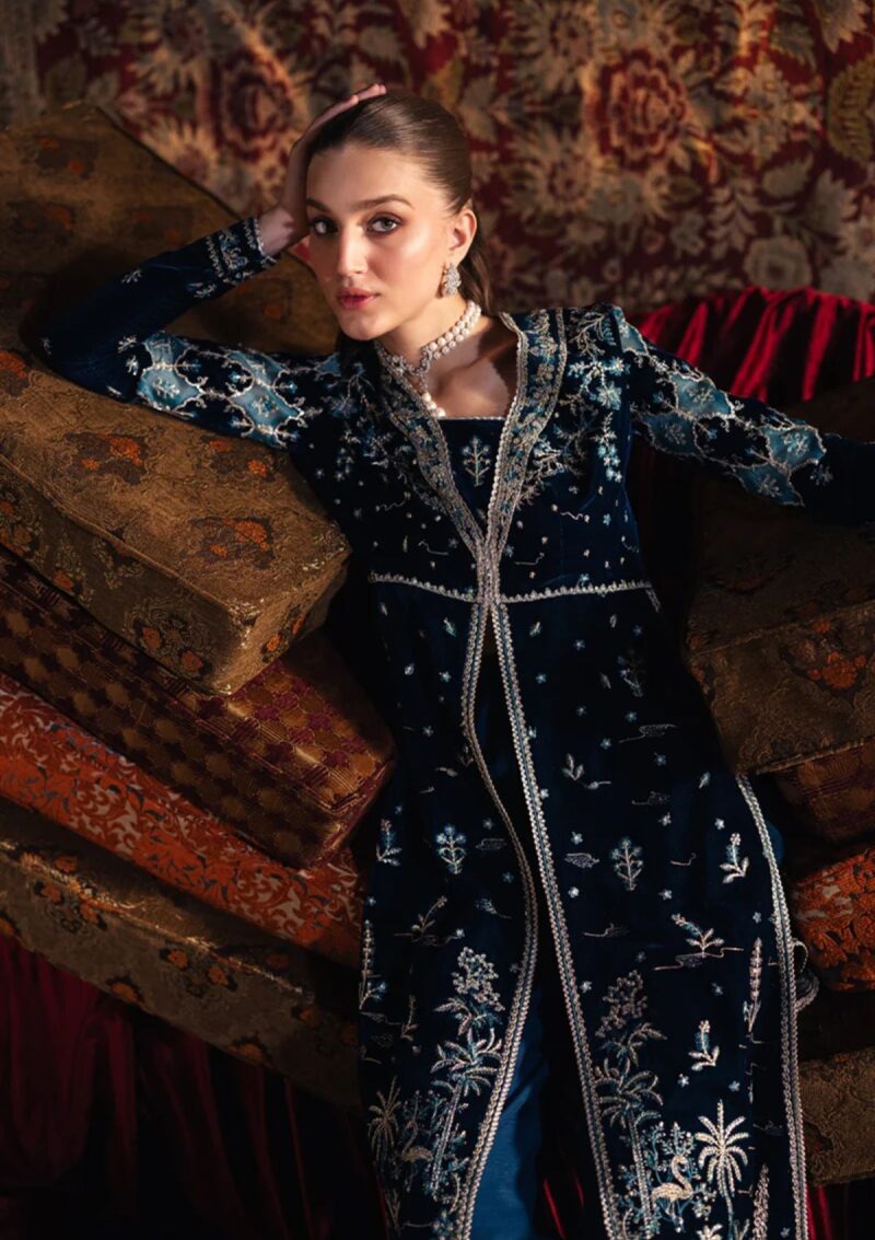 Qalamkar Qv24 07 Liyana Winter Collection