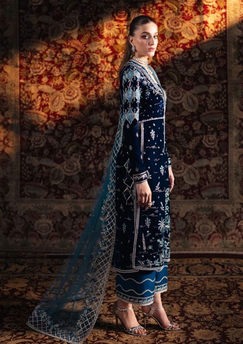 Qalamkar Qv24 07 Liyana Winter Collection