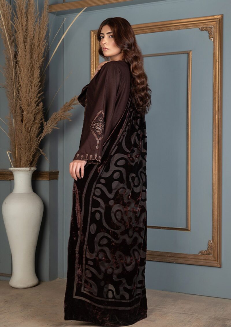 Meemsey Velvet Shawl Mm24 01 Winter Collection