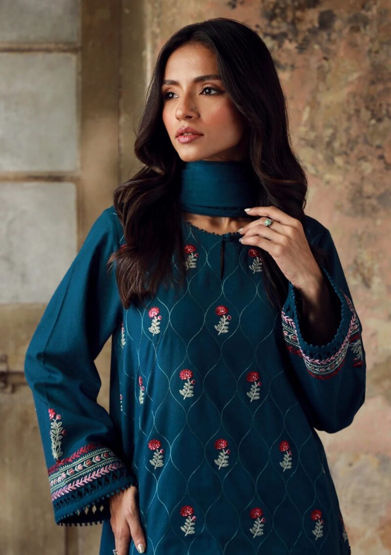 Sahar - Autumn Winter - Volume II - CH-E-V1-24-05 Winter Collection - Image 3