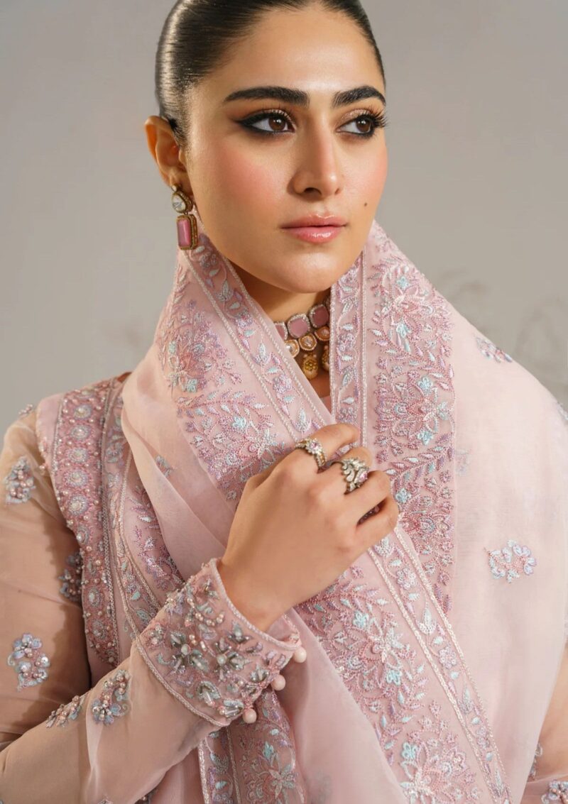 Akbar Aslam Asa24 1521 Niloufer Formal Collection