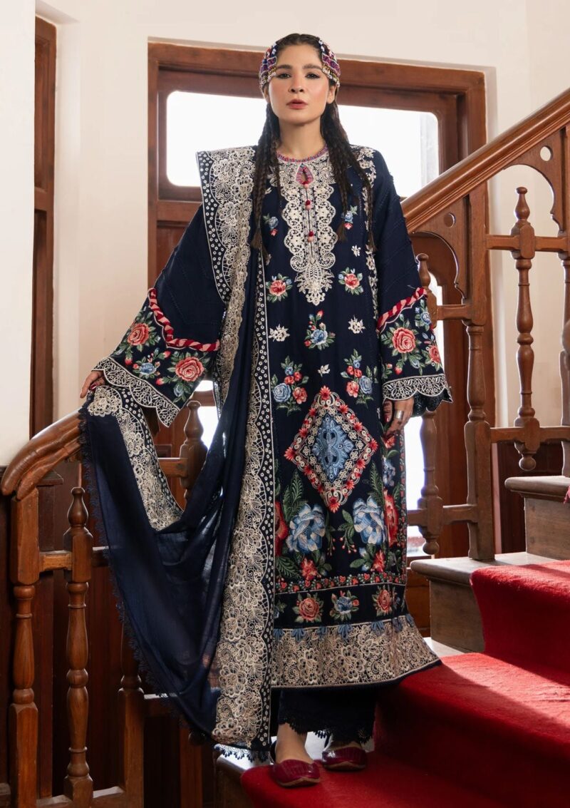 Maryam Hussain Winter Shawl D 10 Muse Winter Collection