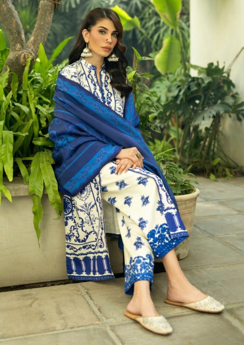 Zainab Chottani Winter Shawls Zc 07 Rania Winter Collection