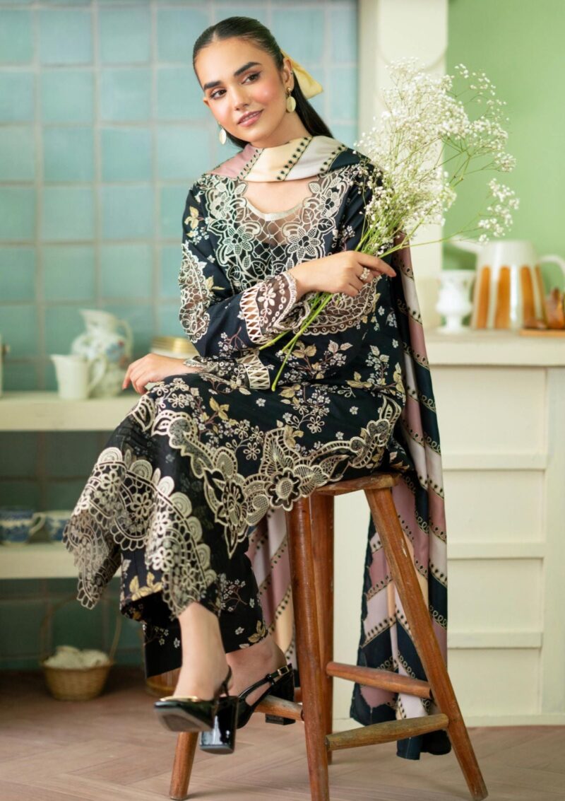 Mahnur Leila Giselle Winter Collection