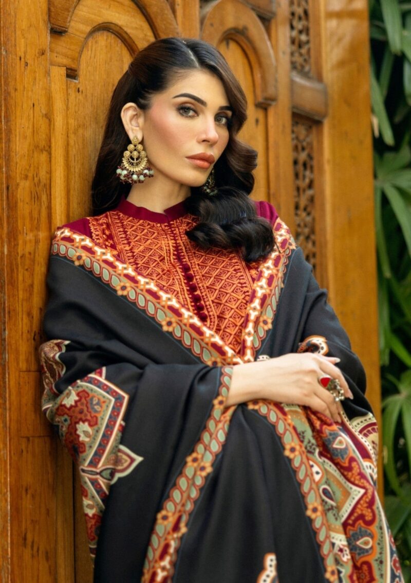 Zainab Chottani Winter Shawls Zc 10 Sila Winter Collection