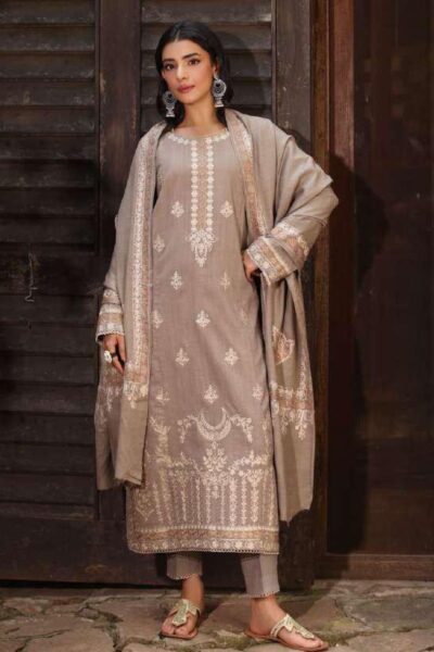 Noor Saadia Asad Suzaanikari Nsk 07 Winter Collection