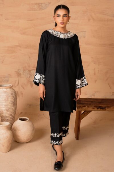 Muraad Alaia Winter Basics Layla Pret Collection