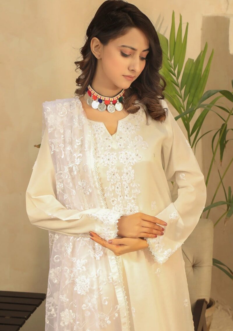 Najiazia Luxury 25 Pretty Lawn - Image 4