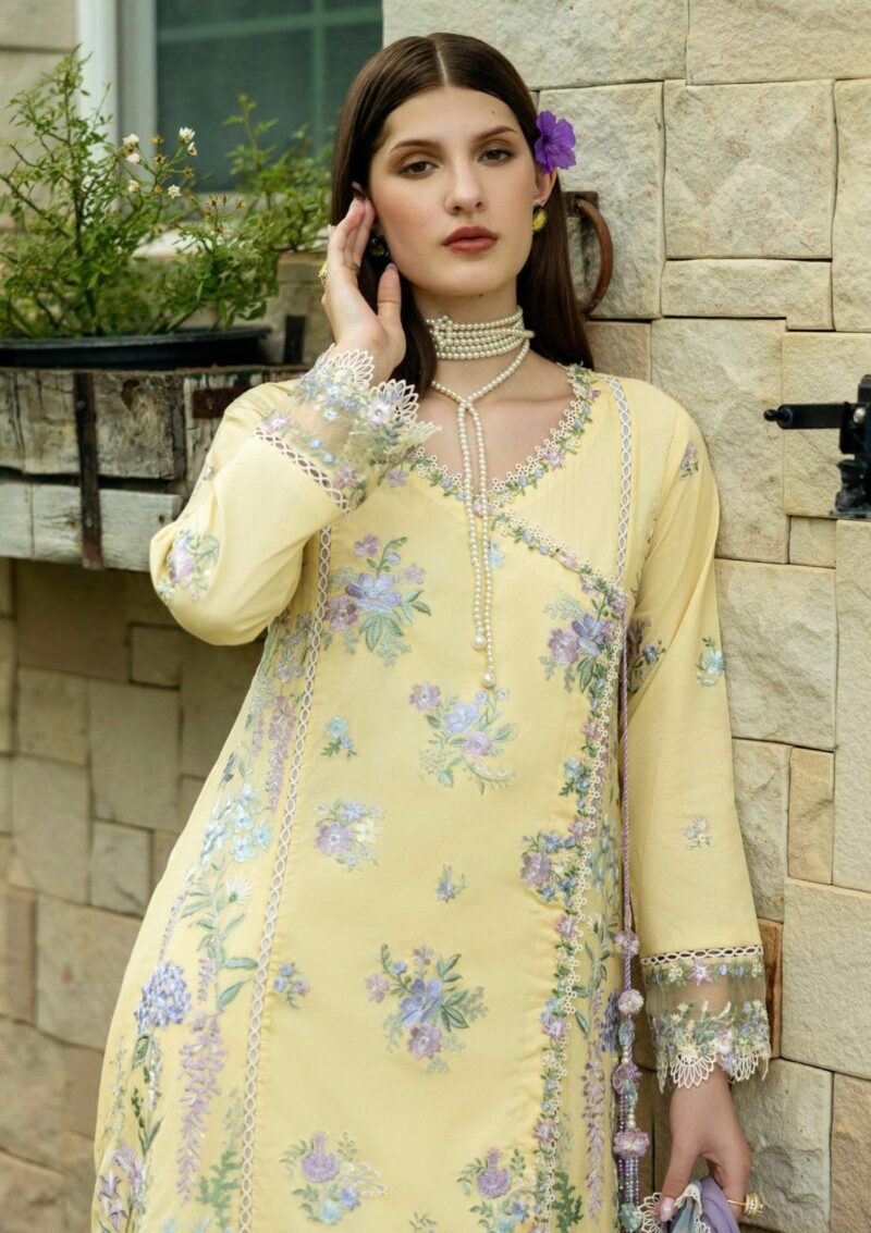 Roheenaz Flanerie Rn25 4a Gisele Lawn