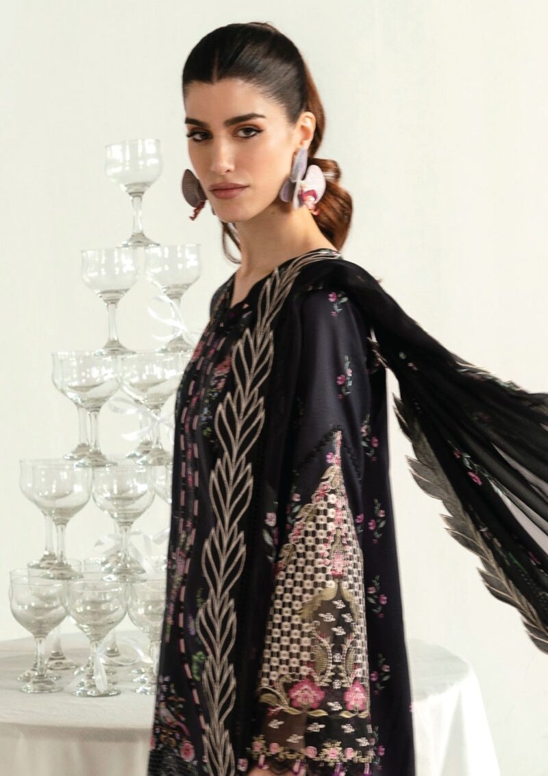 Qalamkar Q Prints 25 Pq 03 A Rida Lawn - Image 2